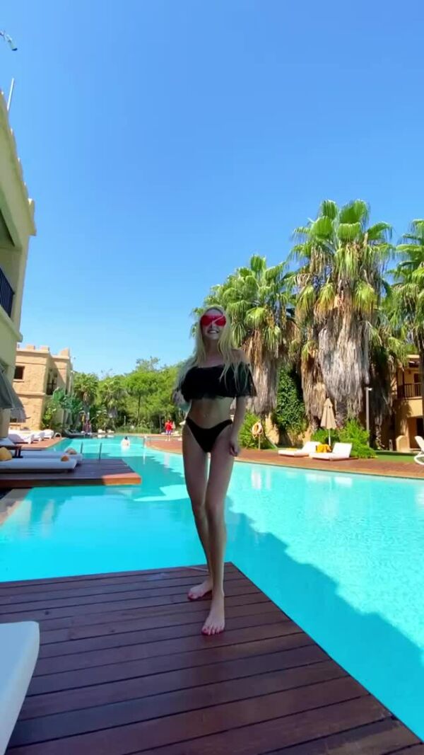 Loading video