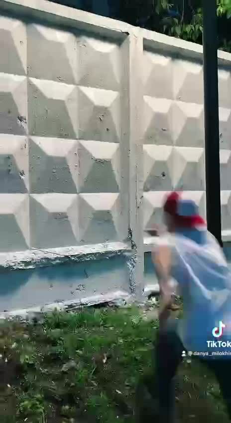 Loading video