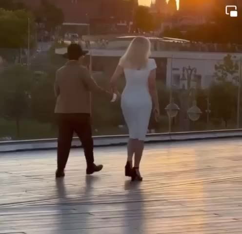 Loading video