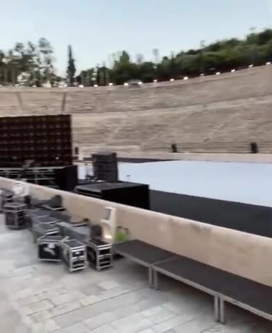 Loading video