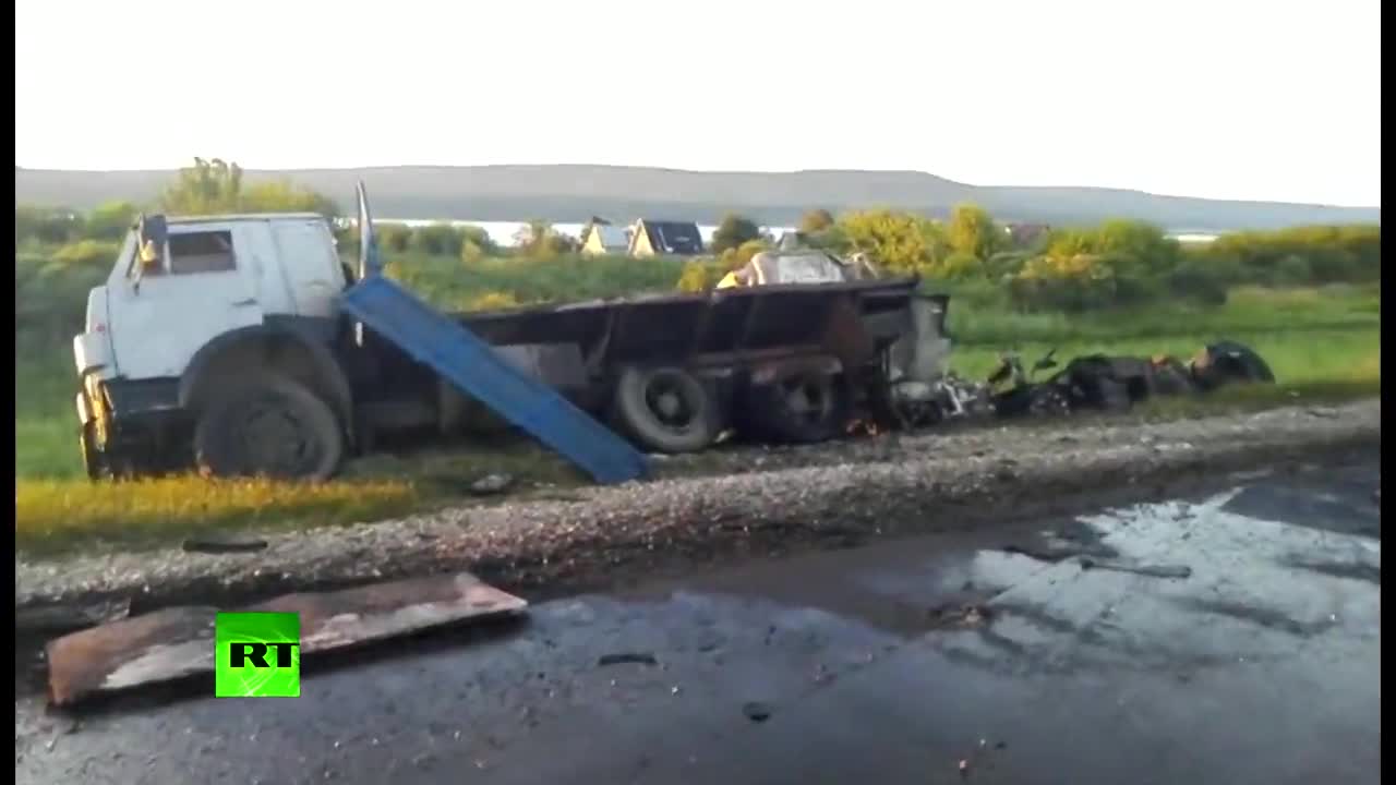 Опубликовано фото и видео с места жуткого ДТП в Татарстане - Российская  газета