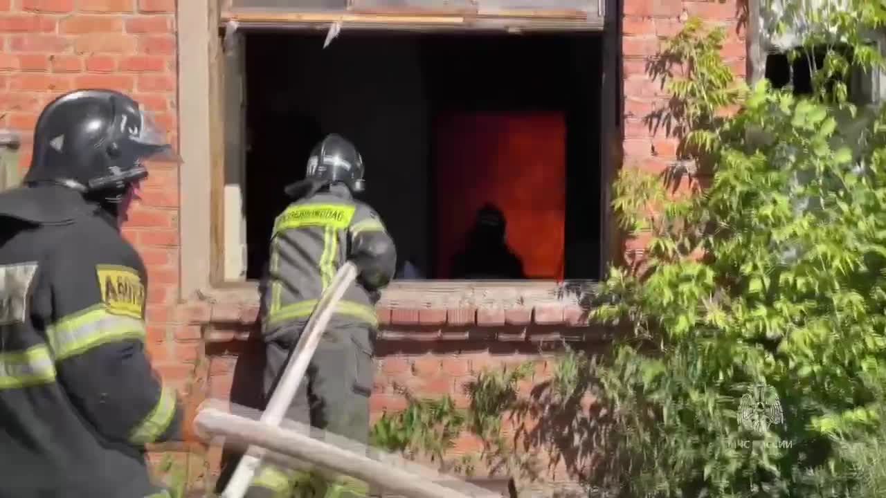 Секс в пожарной части. Смотреть секс в пожарной части онлайн