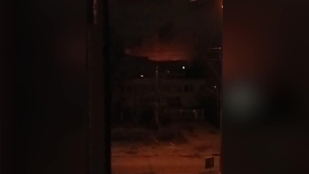 В сети появилось видео из ночного Киева — РТ на русском