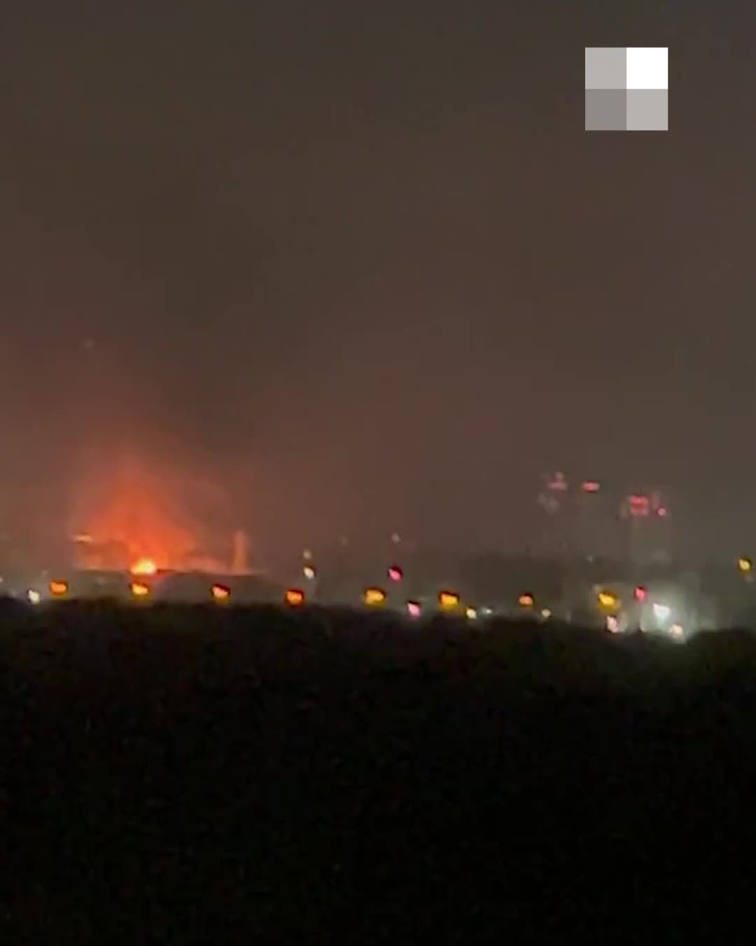 Крупный пожар в Екатеринбурге — огонь охватил более квадратных метров