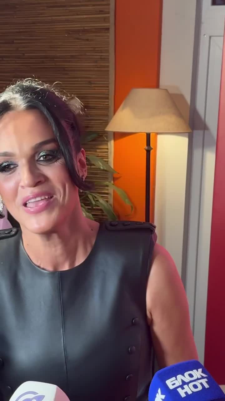 Певица слава порнуха (38 фото)