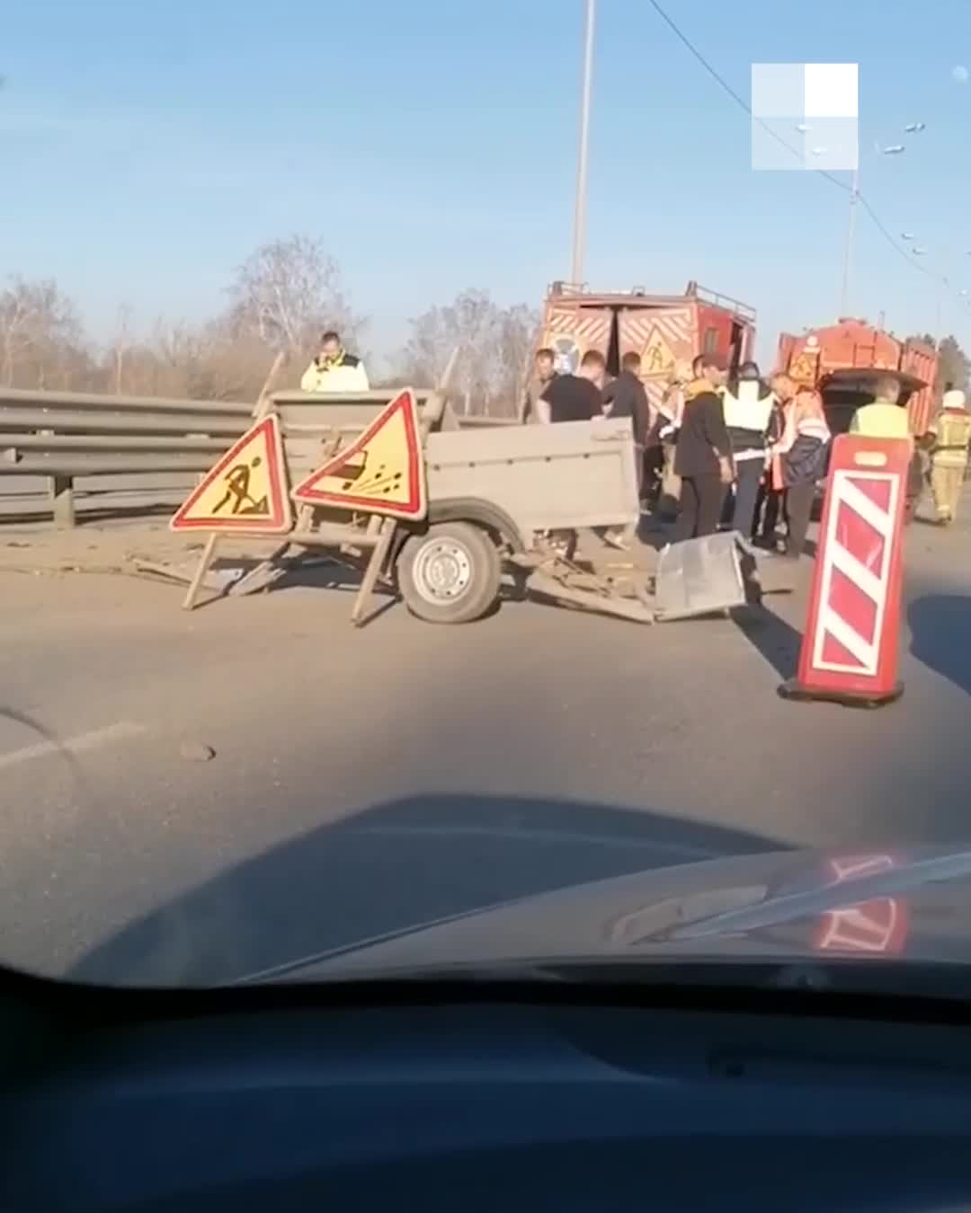 Водитель Porsche с «дьявольским» номером рассказал, как влетел в дорожников  в Екатеринбурге - 5 апреля 2023 - Е1.ру