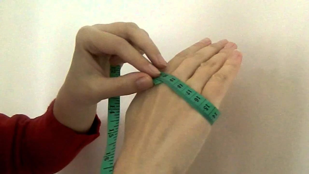 Быстрый способ определить свой размер перчаток