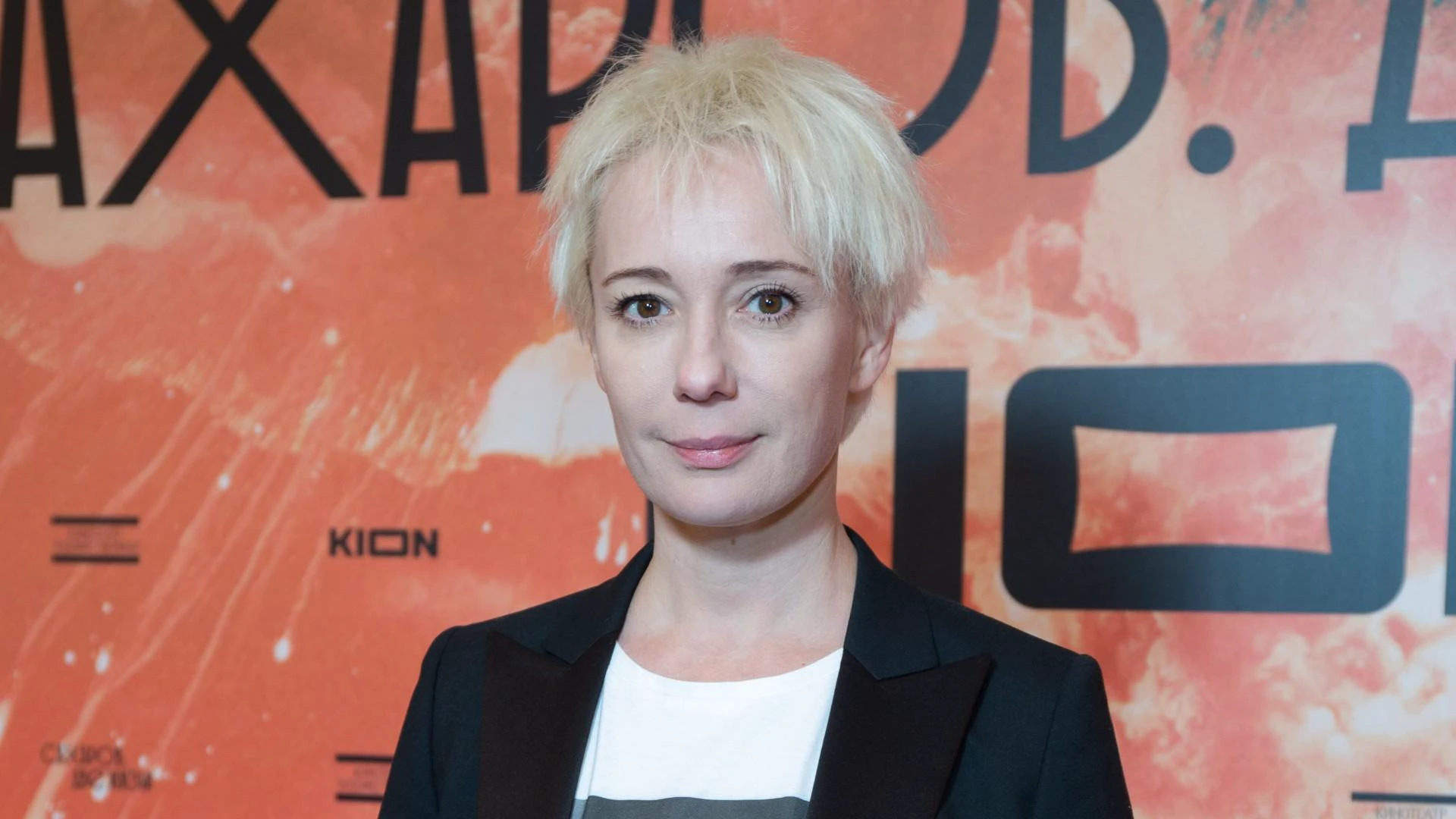 Последнее интервью хаматовой. Чулпан хаматова 2021. Чулпан хаматова. Чулпан хаматова 2022. Чулпан хаматова фото.