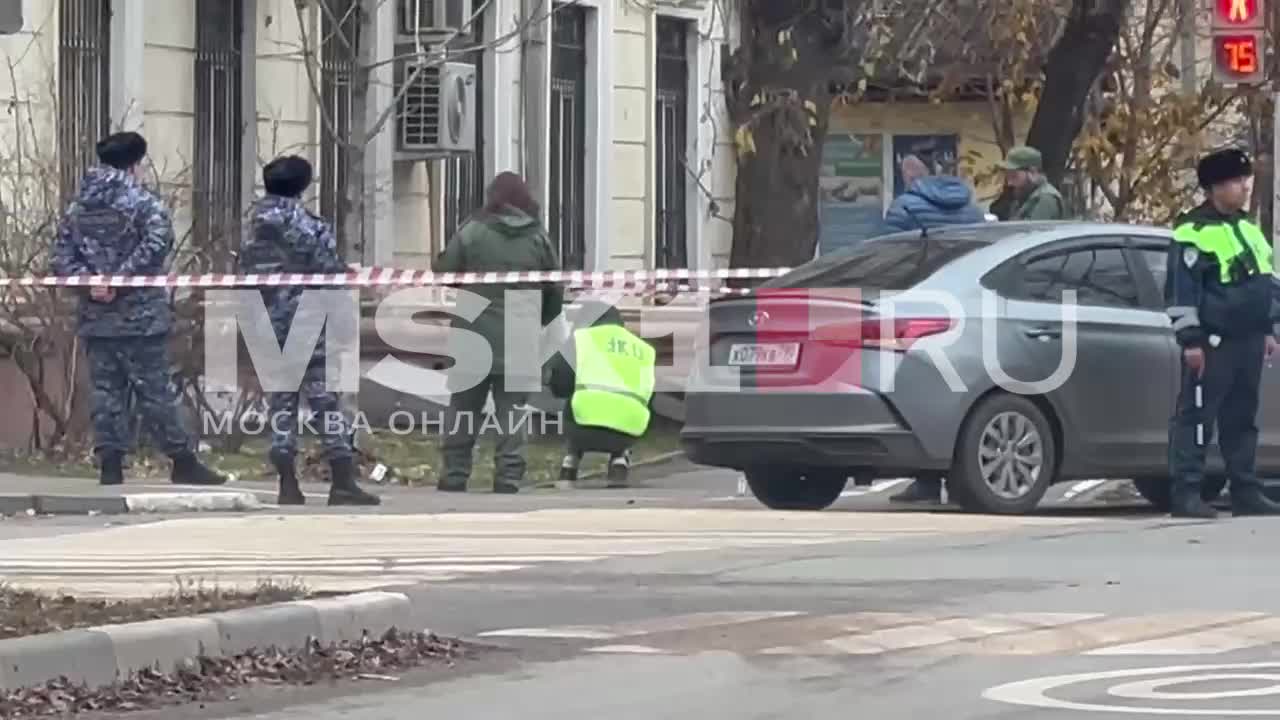 36-летний Роман Концелидзе, напавший с мачете на девушку с ребенком в  Люберцах, оказался вором-рецидивистом: подробности, мужчину судили за кражу  и грабеж, его выписали из психбольницы в Московской области - 8 ноября 2023  -