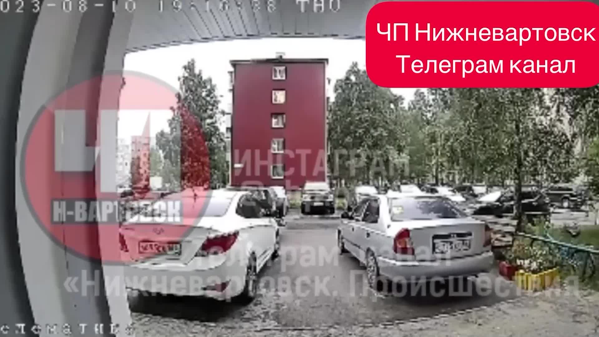 В Сети появилось видео убийства женщины в Нижневартовске - 11 августа 2023  - 86.ру