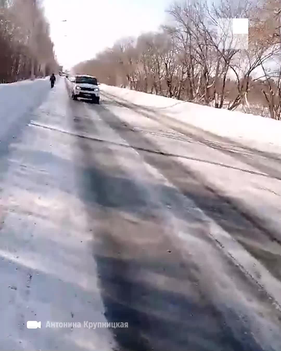 Бабушка километр несла внука на руках из-за отсутствия маршрутки в  Магнитогорске - 12 февраля 2024 - 74.ру