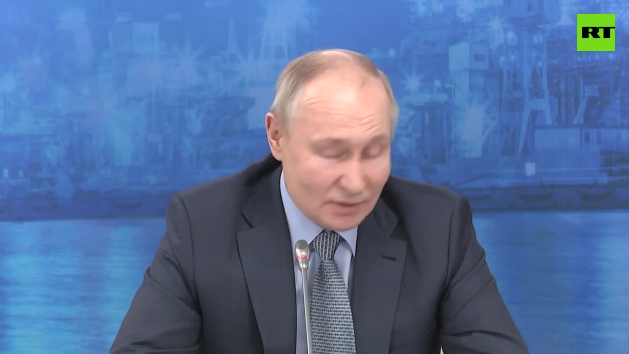 Путин: в зоне боевых действий находятся свыше 600 тысяч человек — РТ на  русском