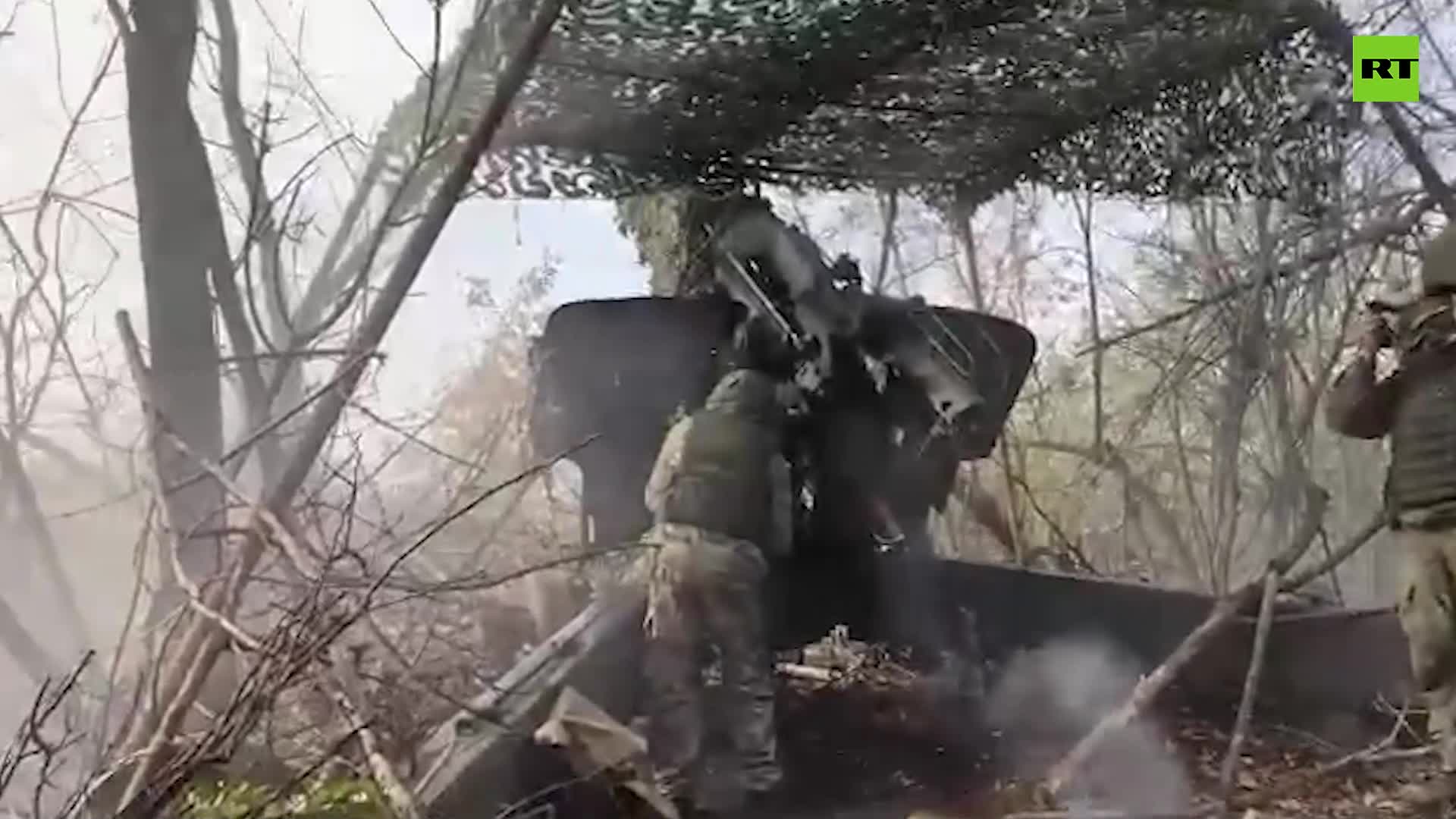 Опубликовано видео работы гаубичного дивизиона на Артёмовском направлении —  РТ на русском