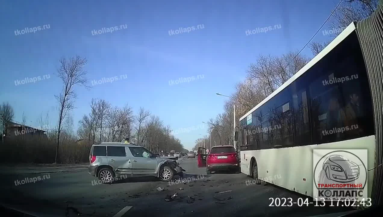 Пять легковушек и автобус столкнулись в районе Горелово, Красносельское  шоссе замерло в пробке — Мегаполис