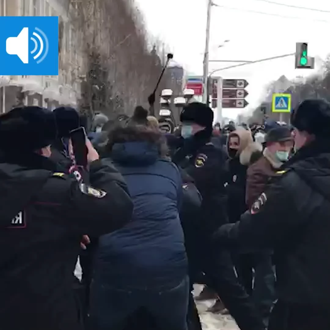 Жесткие задержания, силовики в гражданском и провокации: как прошла акция  протеста в Уфе - 31 января 2021 - УФА1.ру