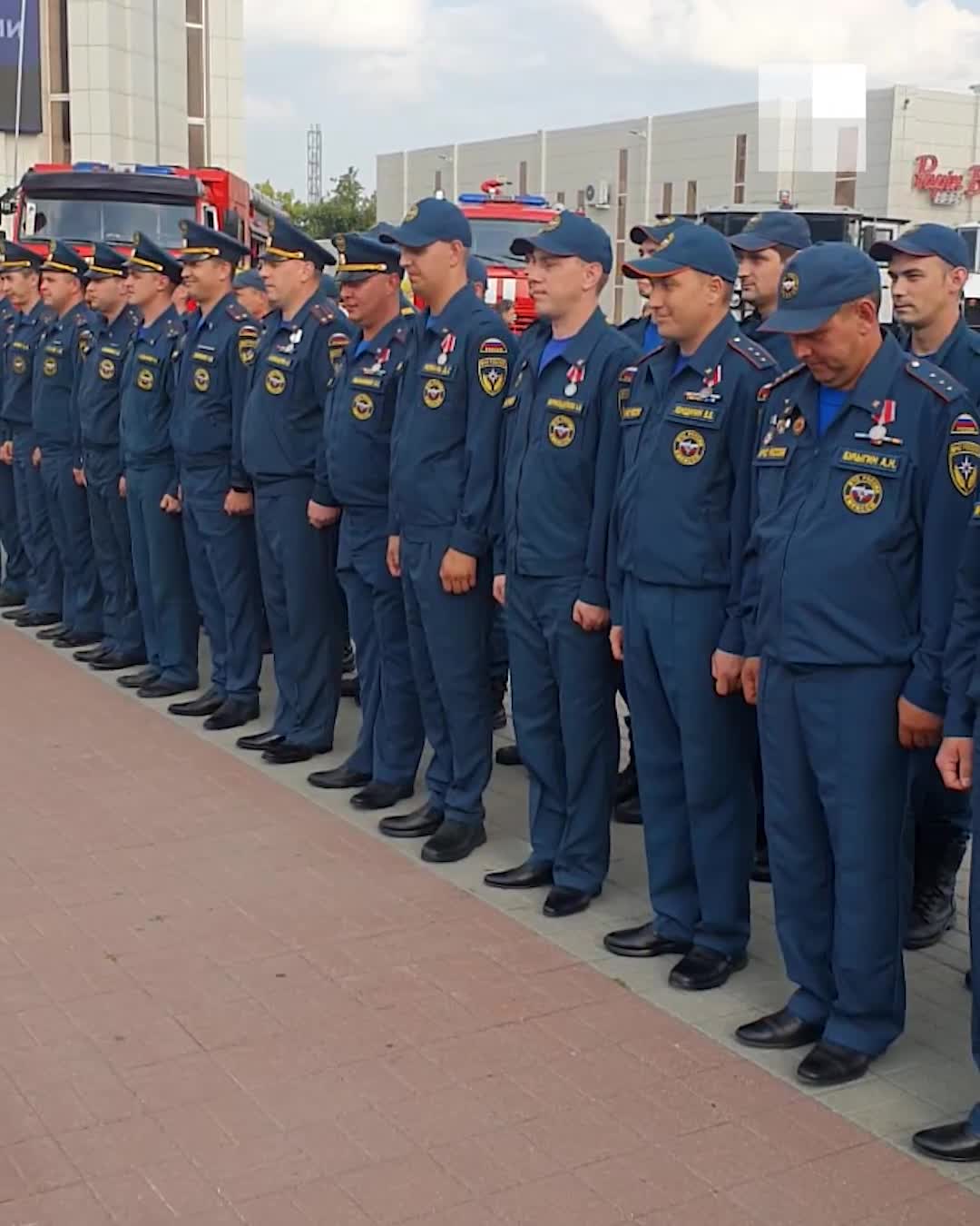 В Кургане наградили шестерых спасателей медалью «За отвагу на пожаре».  Единственный награжденный не из Кургана — Даниил Коваль, 1 сентября 2022 г.  - 1 сентября 2022 - 45.ру