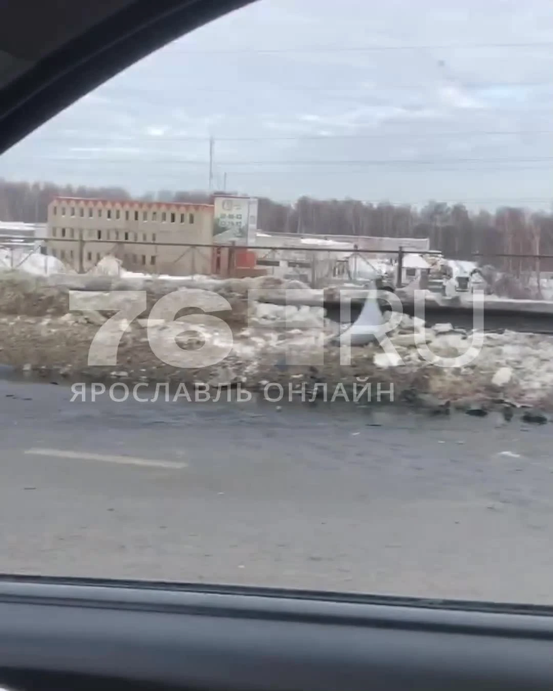 ДТП на окружной дороге в Ярославле с фурой «Мерседес»: погибшие, фото,  видео - 22 января 2024 - 76.ру