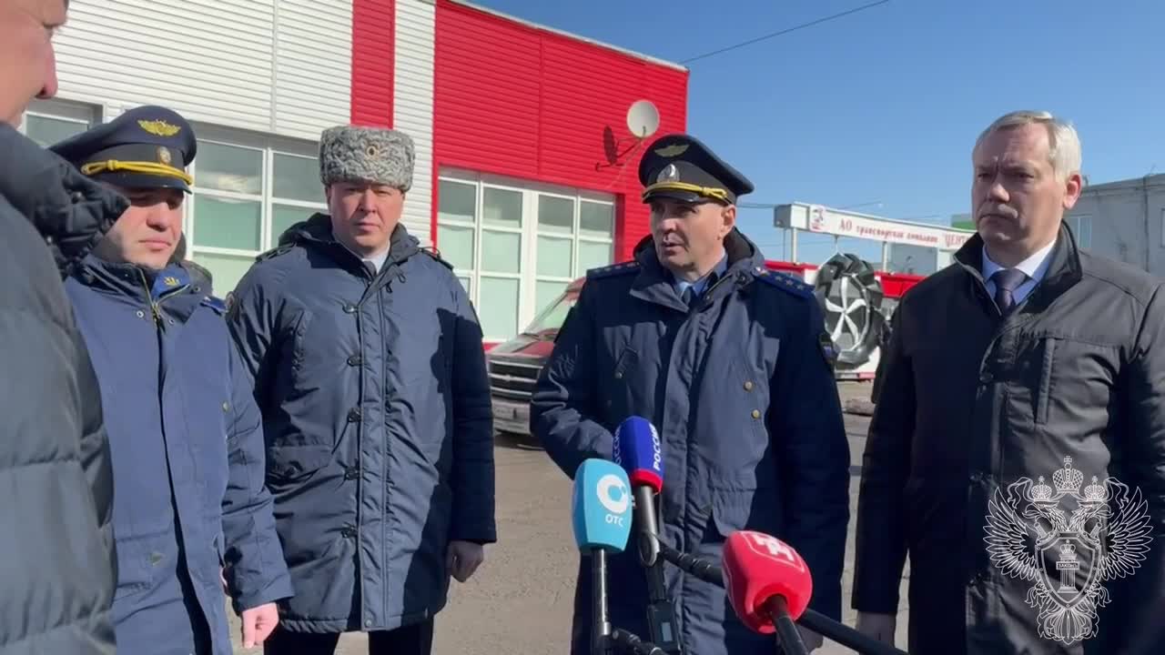 Замгенпрокурора России приехал в Новосибирск проверить состояние дорог - 20  марта 2024 - НГС.ру