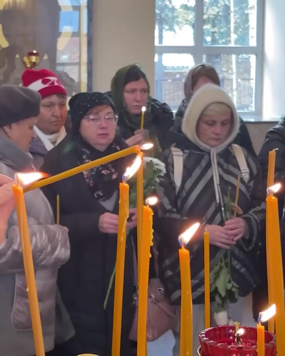 В Татарстане попрощались с женщиной, которую обезглавил муж-иерей - 3  ноября 2023 - 116.ру