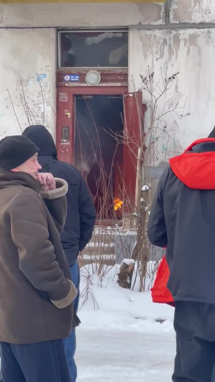 В Красном Бору из-за замыкания электрощита начался пожар. В доме нет света  и газа — Мегаполис