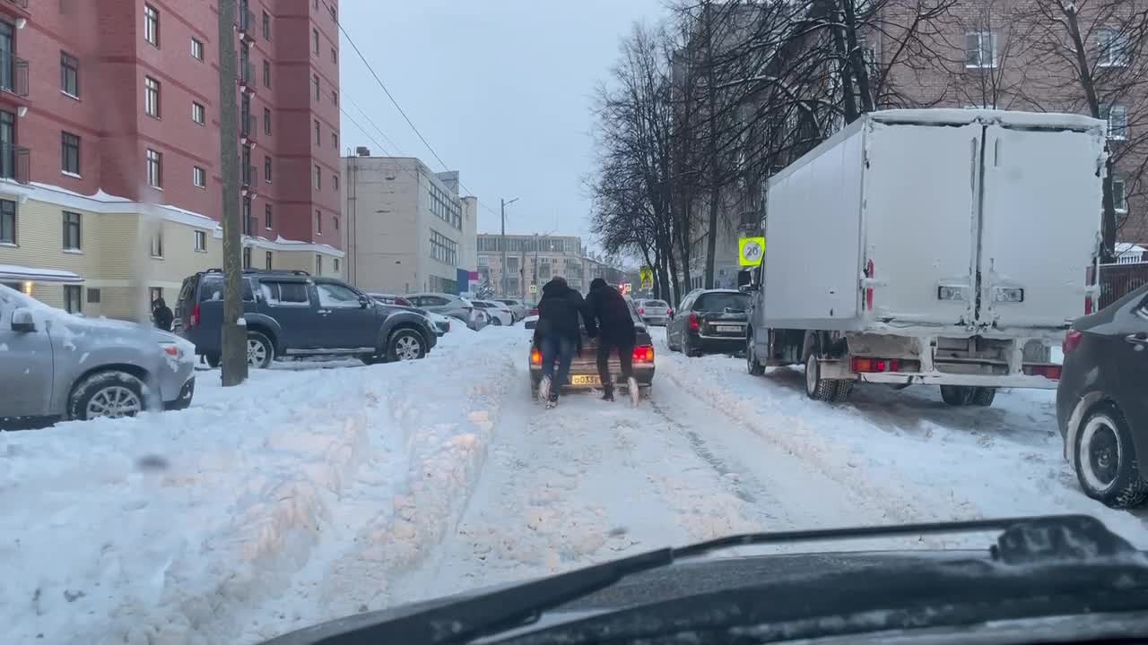 Погода в Ярославле 18 декабря 2022: когда закончится снегопад, экстренное  предупреждение - 18 декабря 2022 - 76.ру