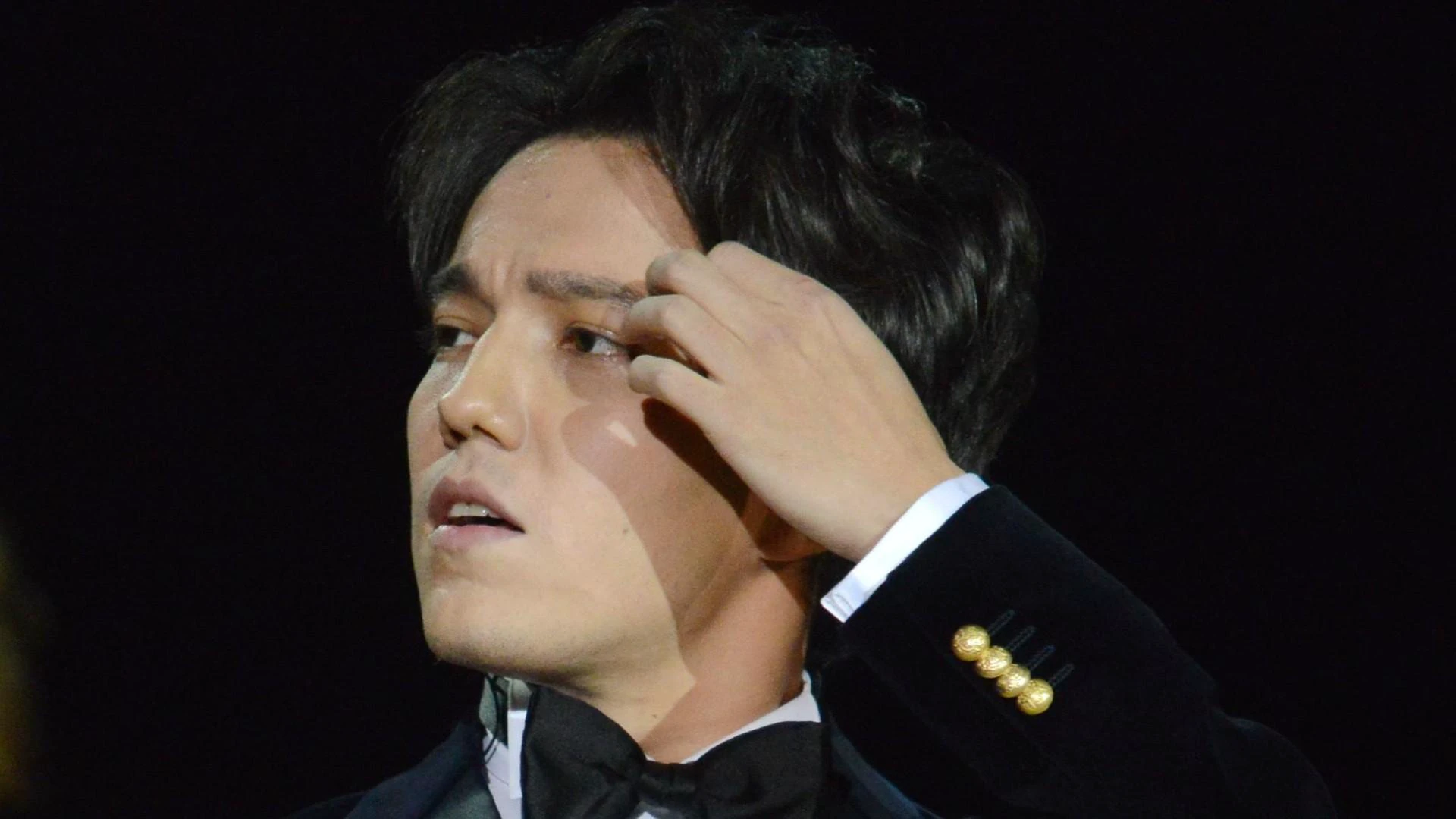 Димаш qairan elim. Димаш кудайбергенов реакция на его. Димаш кудайбергенов. Димаш кудайбергенов реакция на его. Димаш кудайбергенов реакция на его.