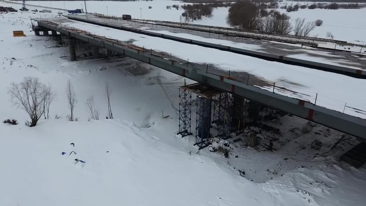 Показываем, как строят мост через Обь в Сургуте: видео - 25 апреля 2024 -  86.ру