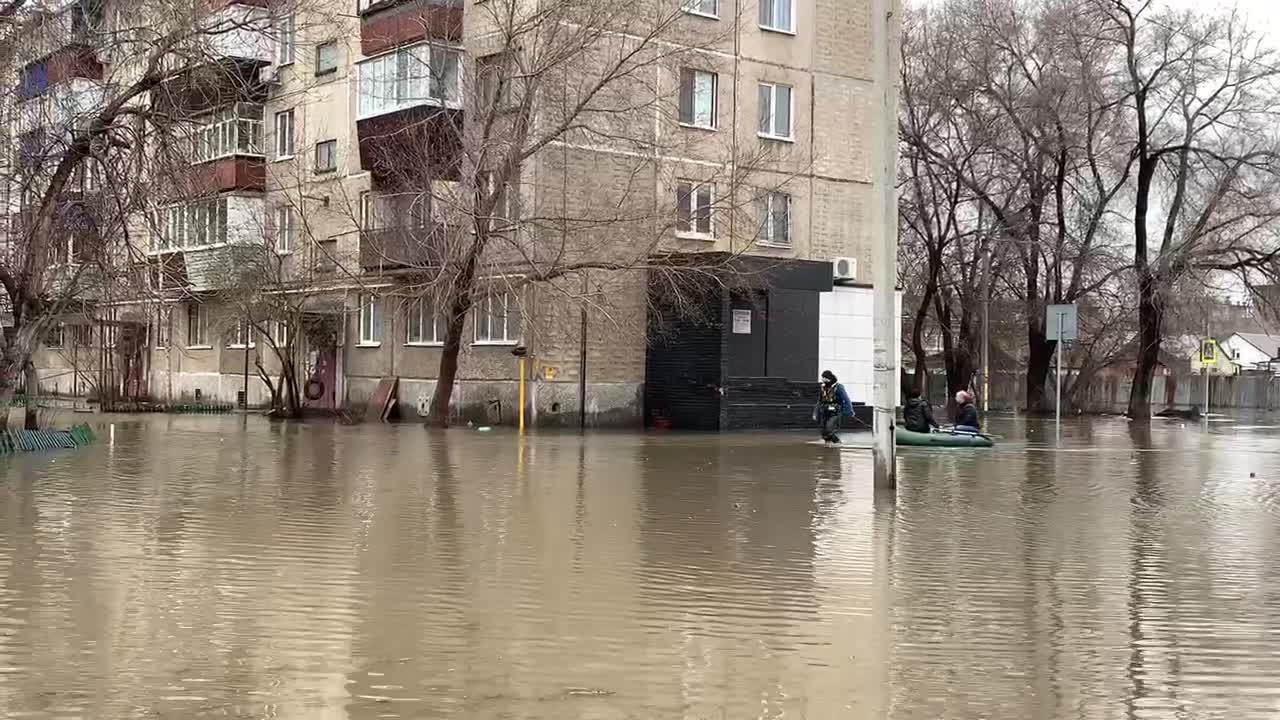 Прорыв дамбы в Орске, последние новости - 8 апреля 2024 - 56.ру