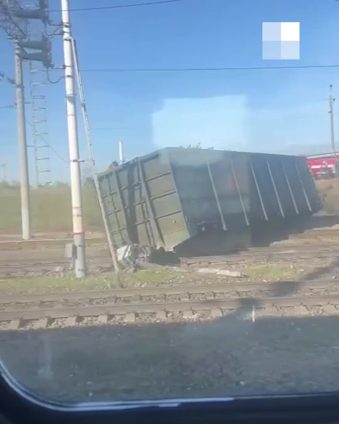 Секс в поезде с незнакомой девушкой