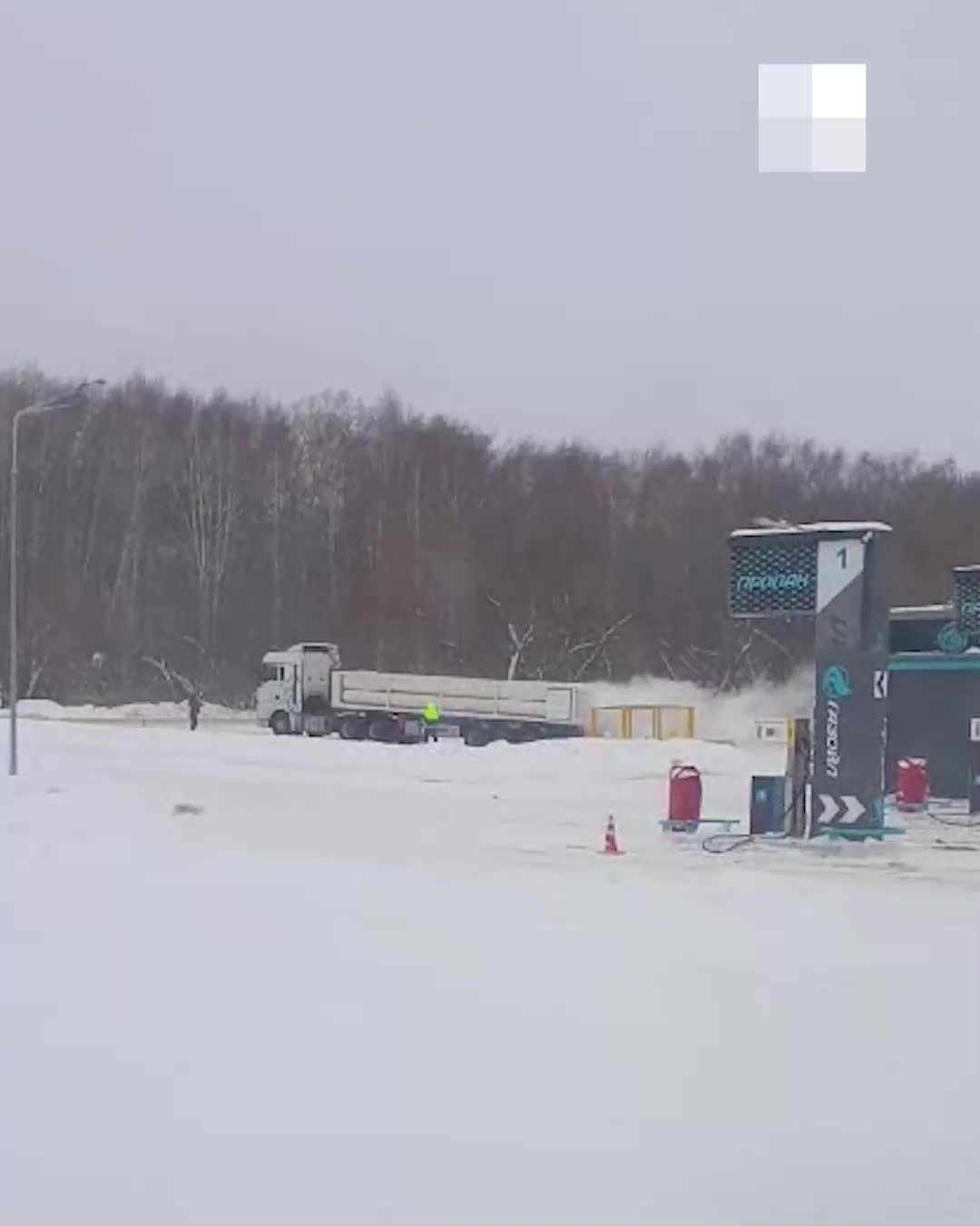 Взрыв на газовой заправке на Гусинобродском шоссе в Новосибирске - 22  декабря 2023 - НГС.ру