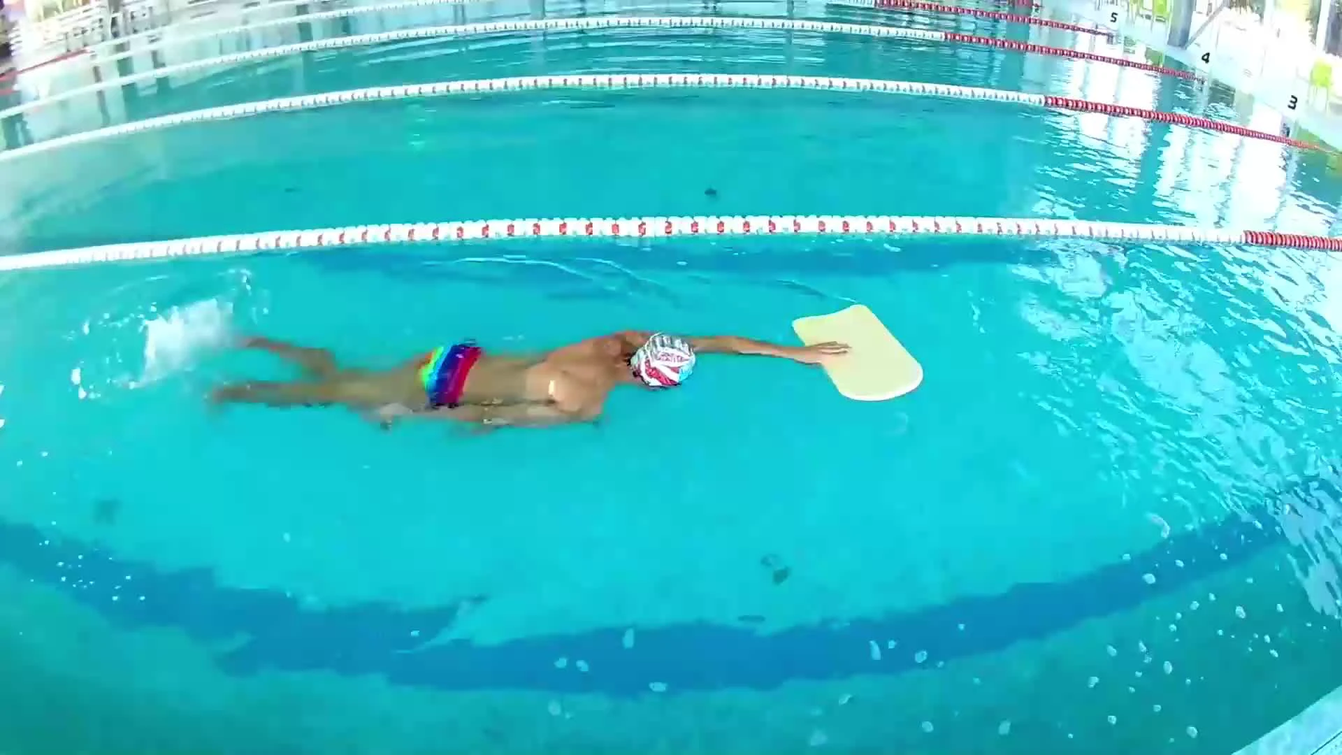 Как я пробовала учиться плавать
