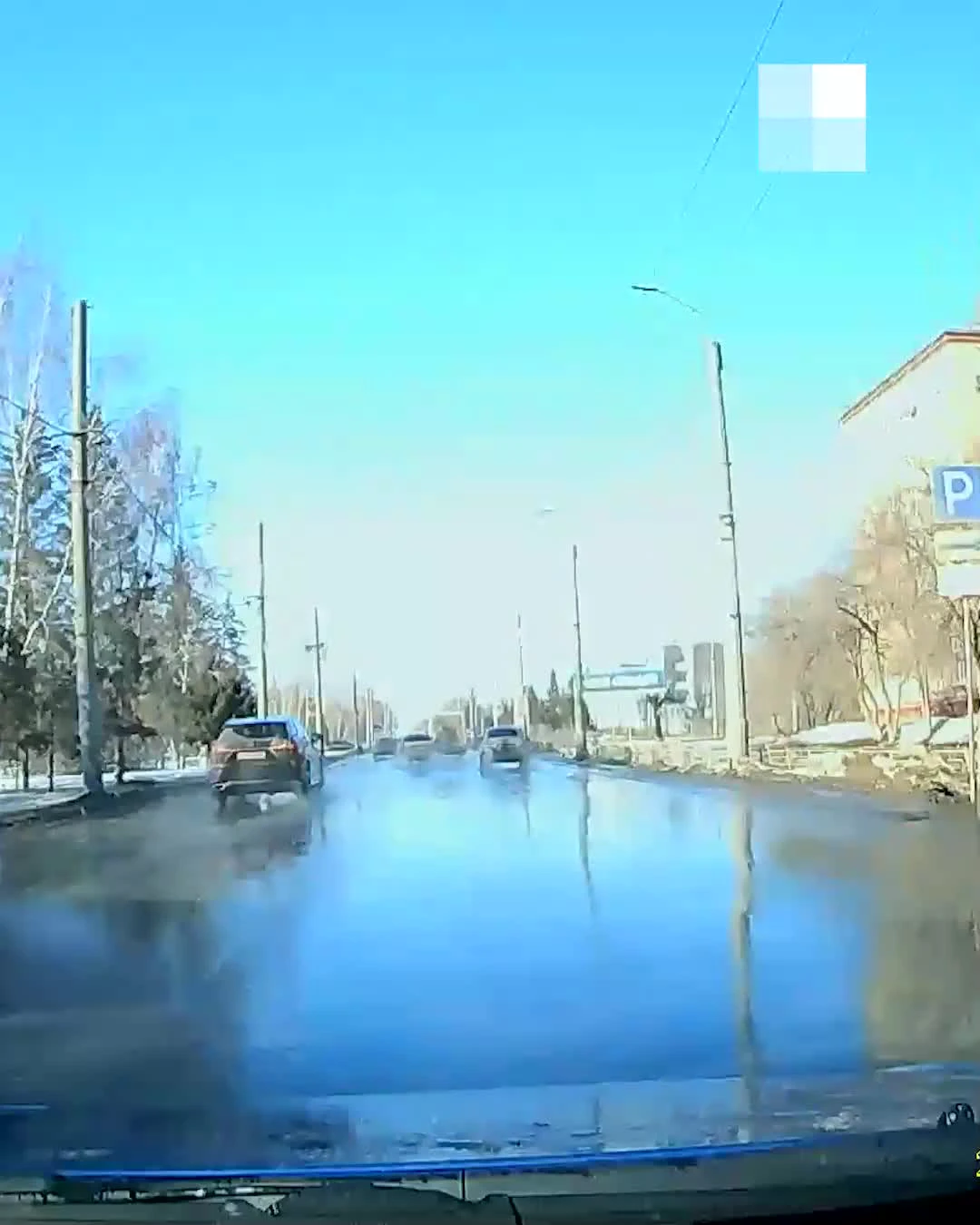 Лужи на переходах и озеро на Малиновского: фото и видео затопленных улиц  Омска