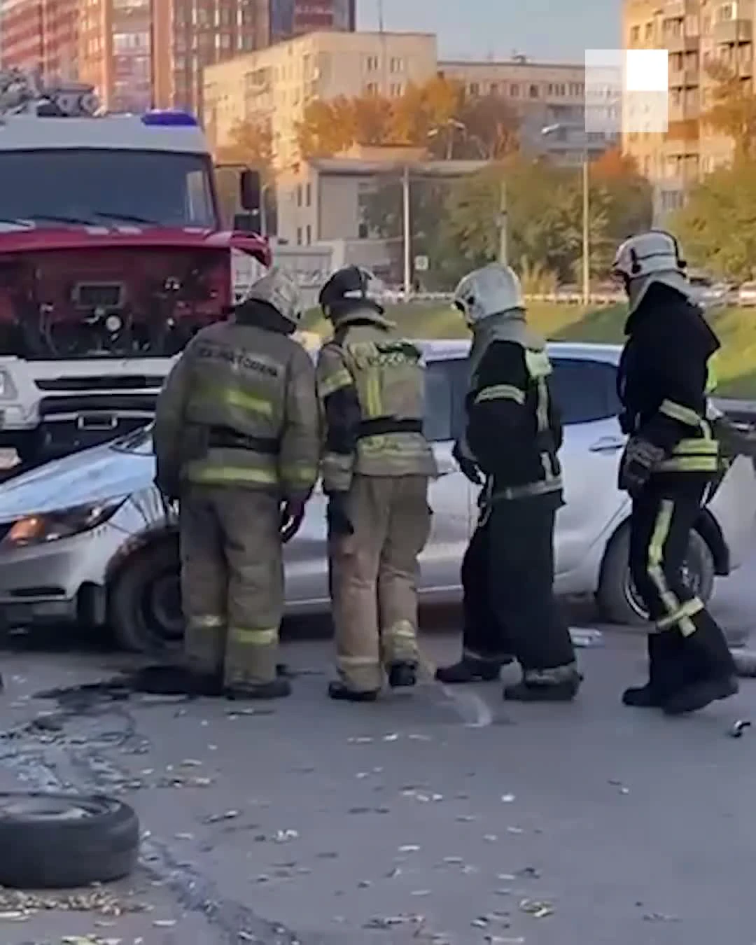 В Новосибирске автомобиль перевернулся на крышу - 8 октября 2023 - НГС.ру