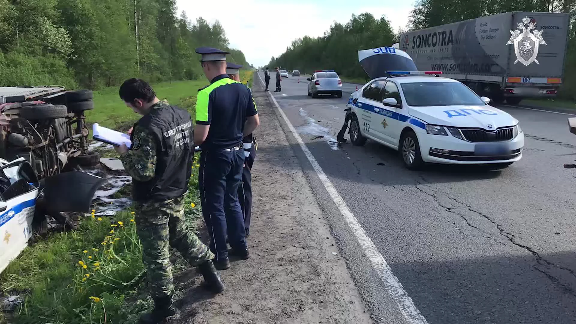 В Тайцах машина насмерть сбила велосипедиста. Женщина за рулем объяснила  свой выезд на встречку внезапной потерей сознания — Мегаполис