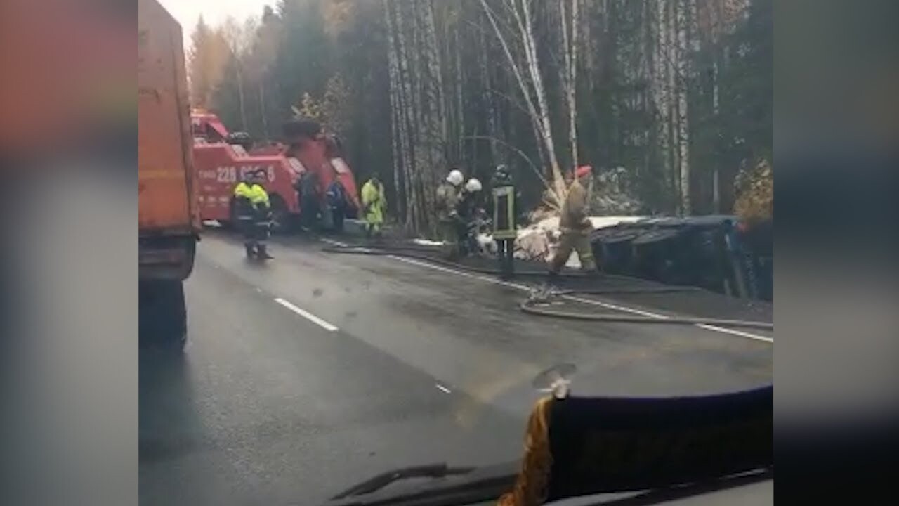 Фото и видео ДТП на Серовском тракте с 2011 по 2020 годы: как освящали  Серовский тракт и где разбился губернатор Мишарин - 2 ноября 2020 - Е1.ру