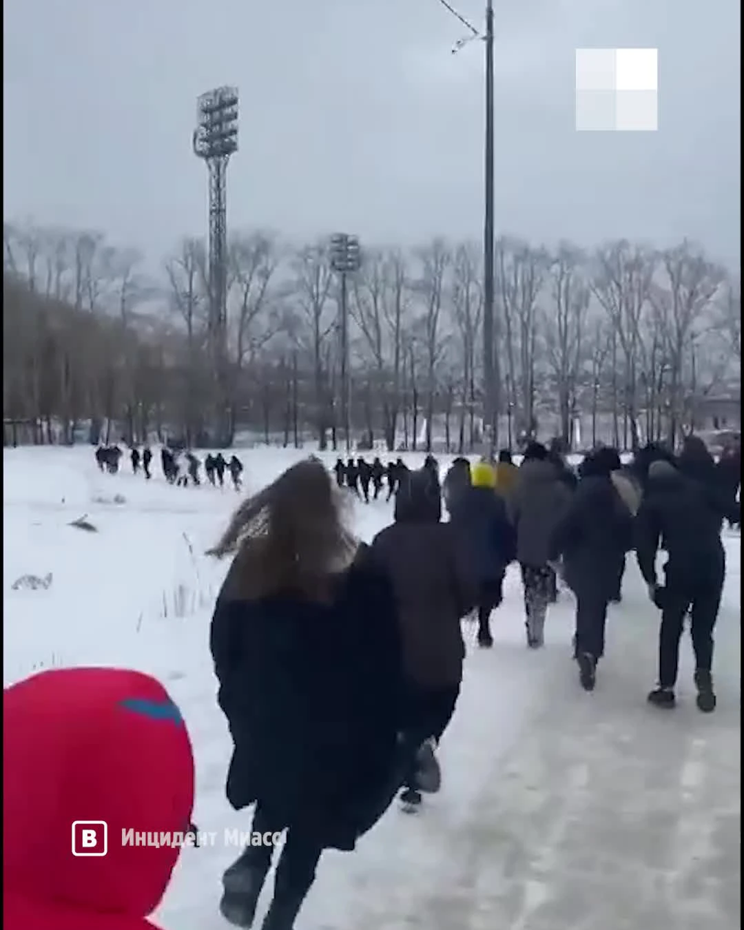 ЧВК Редан» и их оппонентов разогнали сотрудники полиции и Росгвардии  разогнали в Миассе - 4 марта 2023 - 74.ру