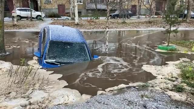 Что делать если утонула машина?