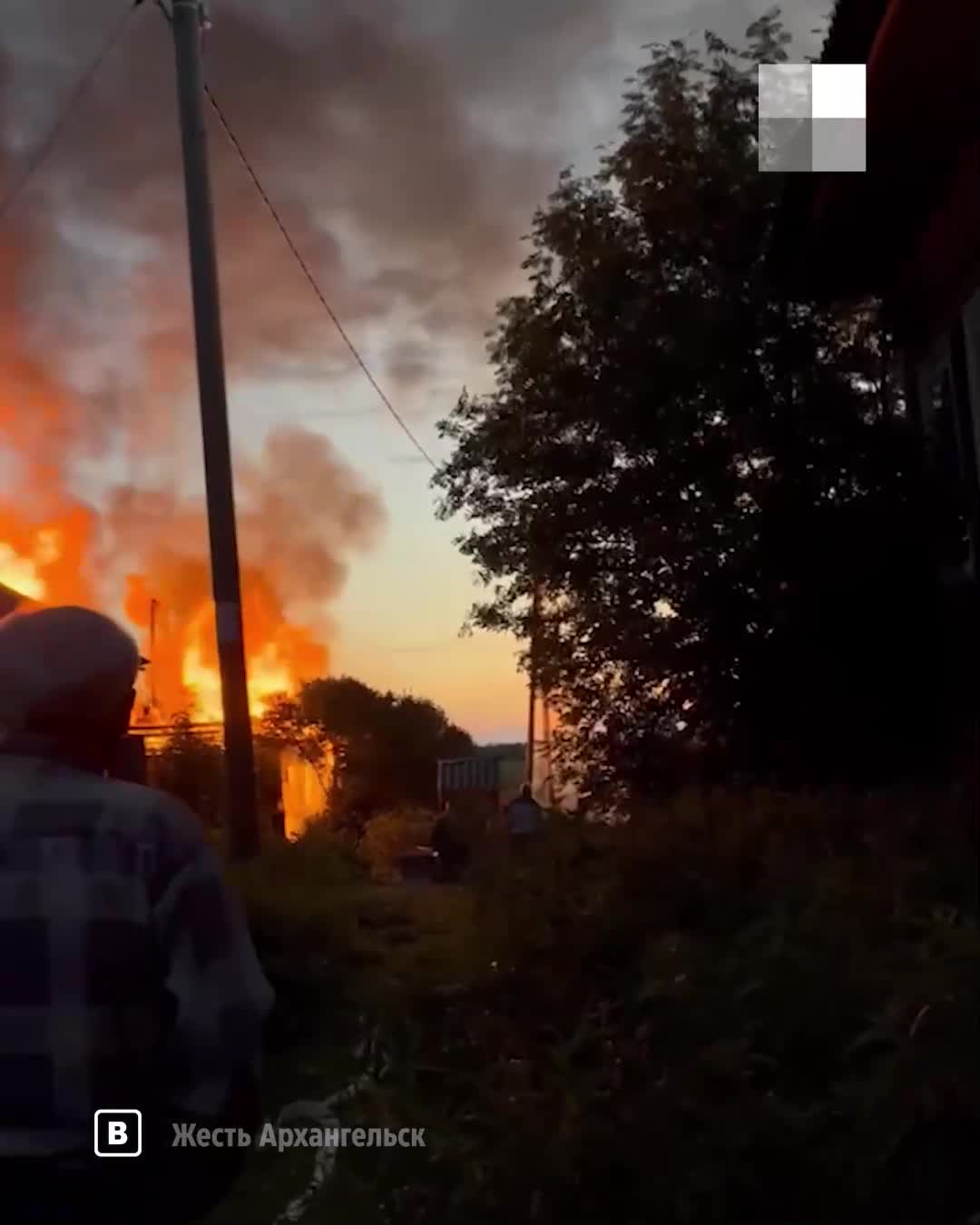 Скрытая камера порно видео. Съемка разврата зрелых баб