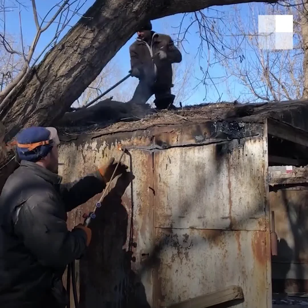 В Волгограде чиновники начали сносить гараж — единственное жилье  инвалида-колясочника - 6 апреля 2021 - V1.ру