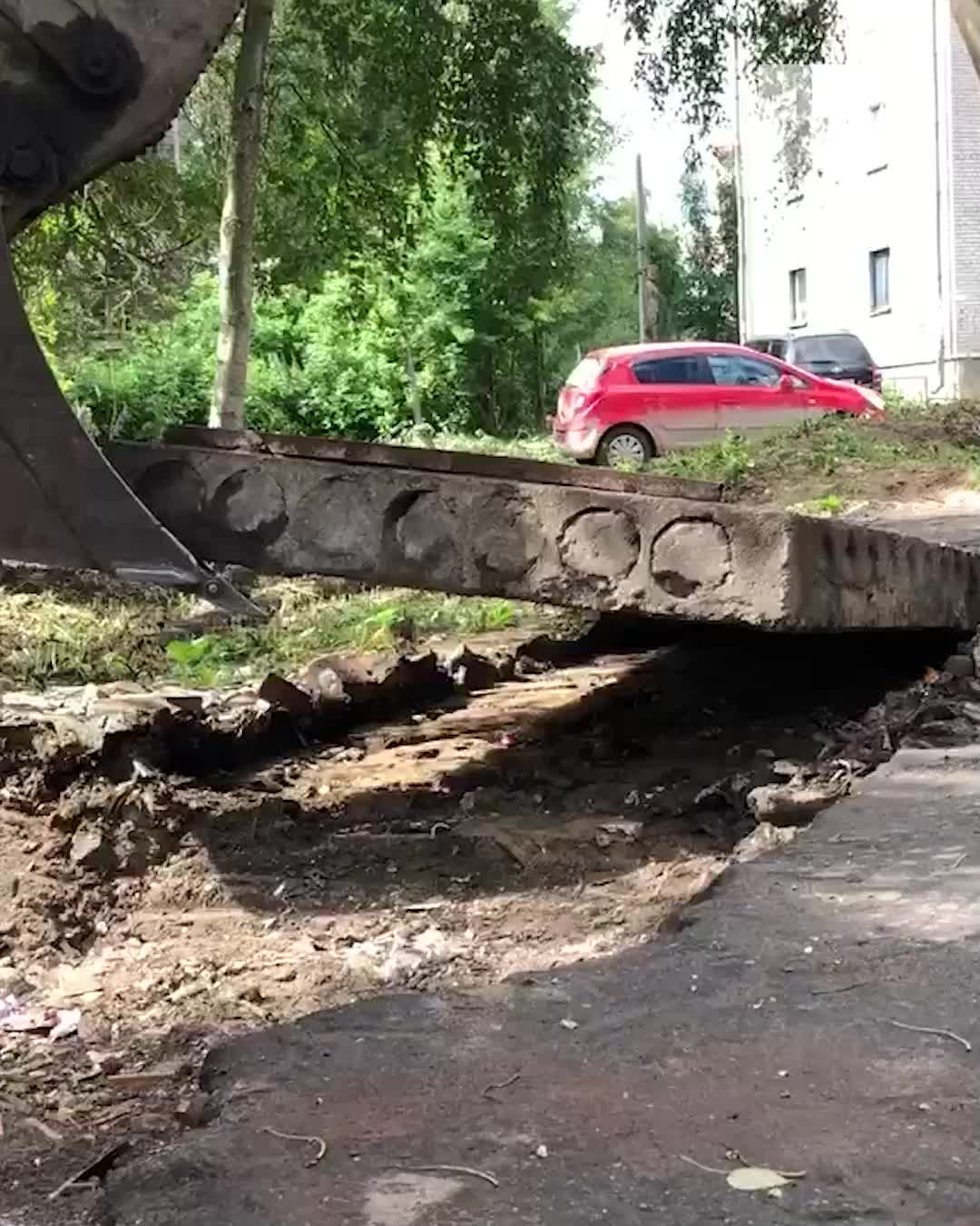 Работа дворником в Архангельске — зарплата и условия - 8 августа 2022 -  29.ру