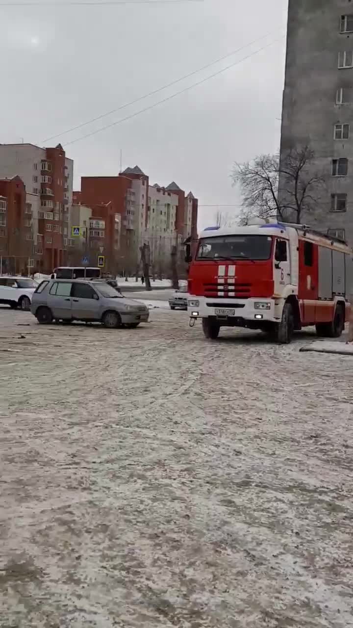 Эвакуация в торговых центрах Омска, 18 февраля 2022 года - 18 февраля 2022  - НГС55.ру