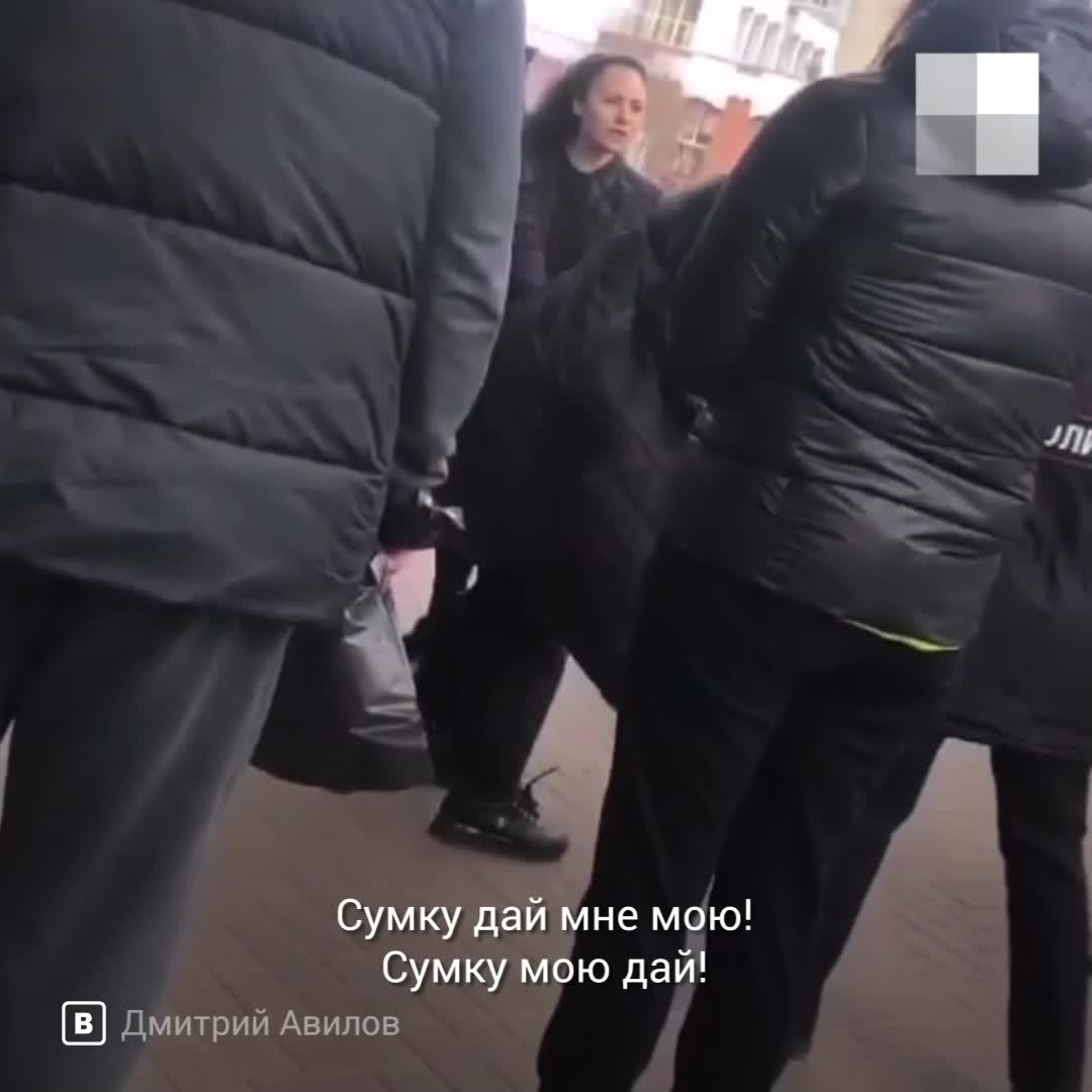 Порно видео голые мужики рекламируют сумки