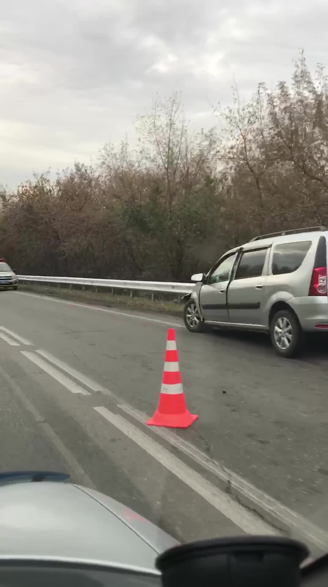 ДТП на Ильинском шоссе в Новокузнецке утром 5 октября: подробности, кто  виновник, информация о пострадавших, комментарий ГИБДД - 5 октября 2022 -  НГС42.ру