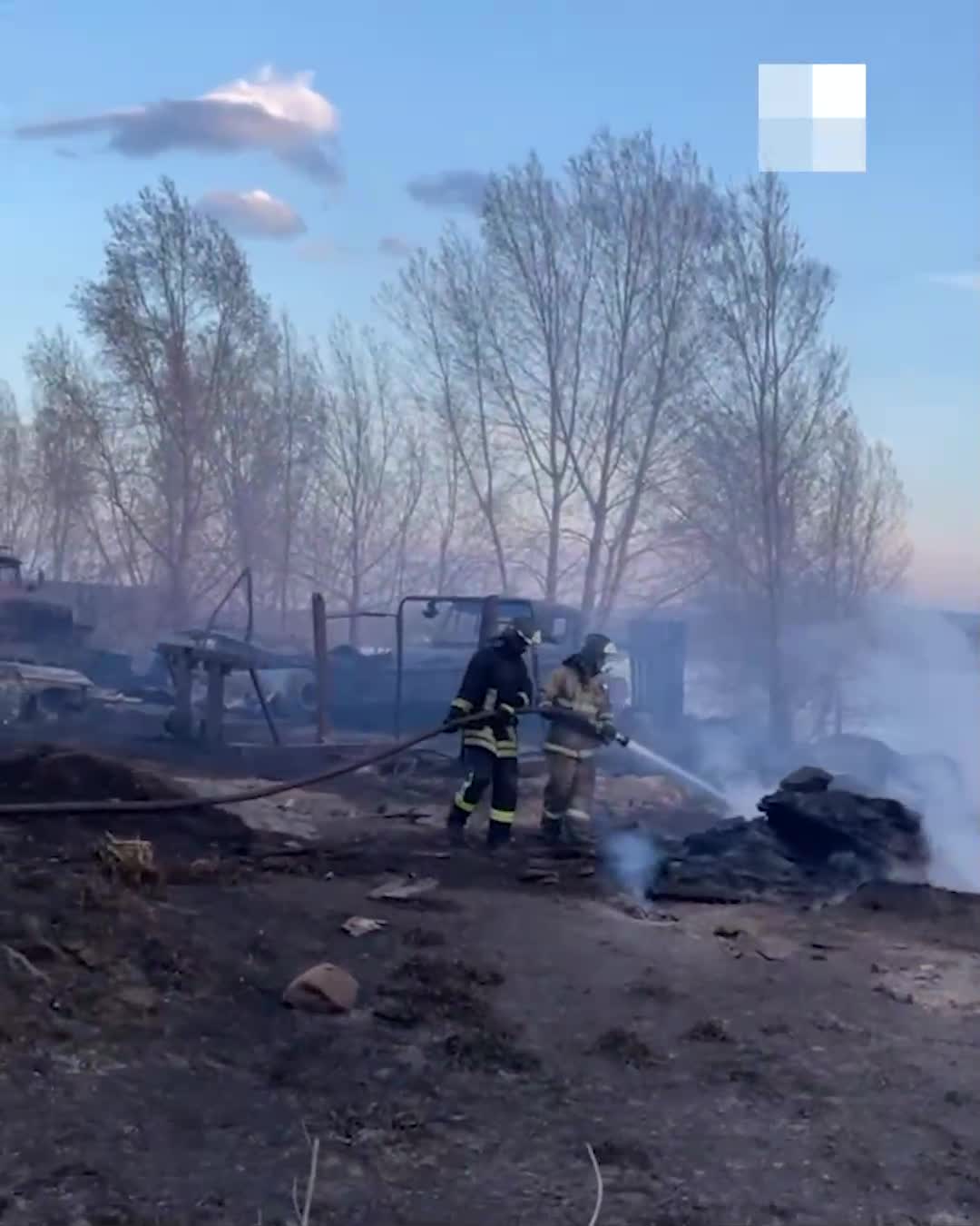 В Красноярске горят частные дома, в них взрываются газовые баллоны - 8 мая  2024 - НГС24.ру