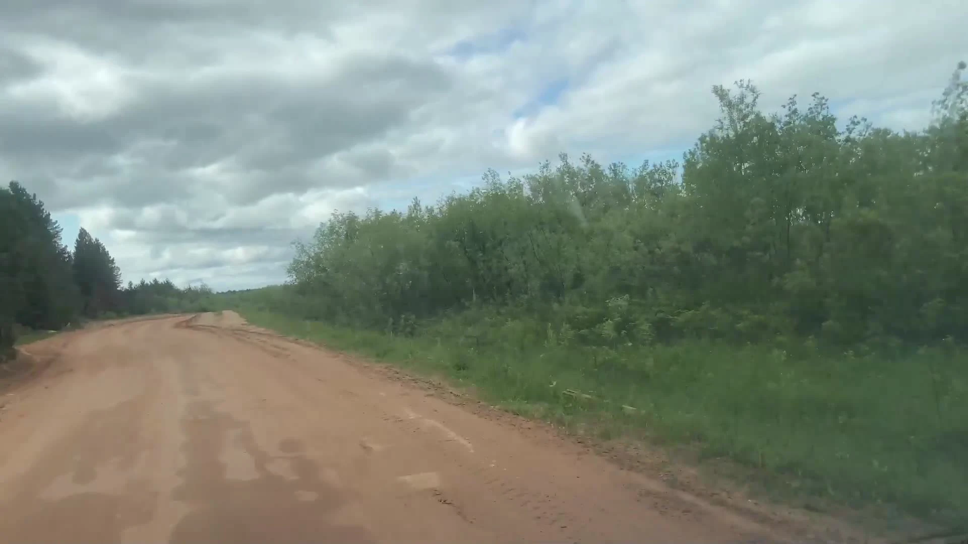 Где в Подмосковье самые убитые дороги и что делать, если попал в аварию или  повредил автомобиль из-за, куда жаловаться на плохие дороги и как спасти  свою машину, как получить компенсацию - 12