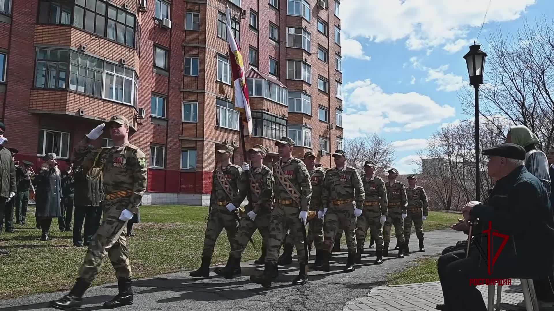 Росгвардейцы поздравляют с Днем Победы ветеранов Великой Отечественной  войны по всей стране