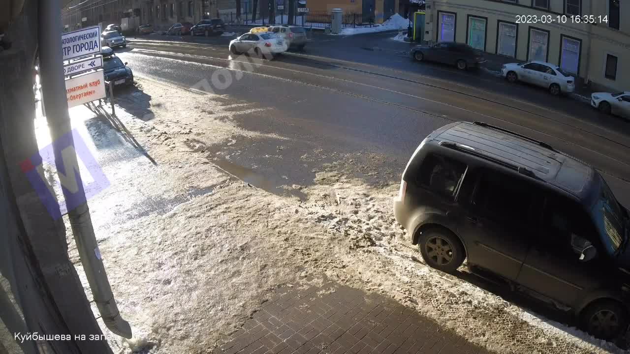 Видео потопа в Перми на улице Куйбышева из-за дождя 22 июля г - 23 июля - ру