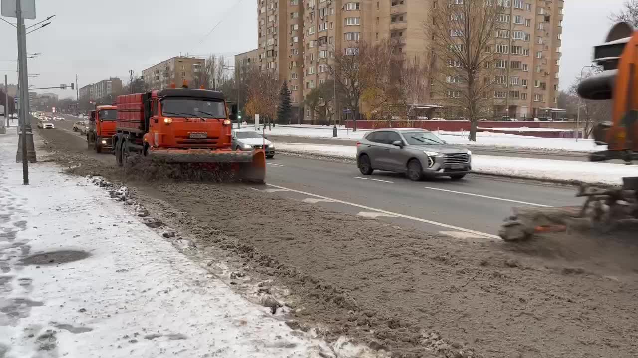 Ледяной дождь в Москве: пробки на дорогах, задержка транспорта, отмена  авиарейсов 22 ноября 2022 г. - 22 ноября 2022 - msk1.ru