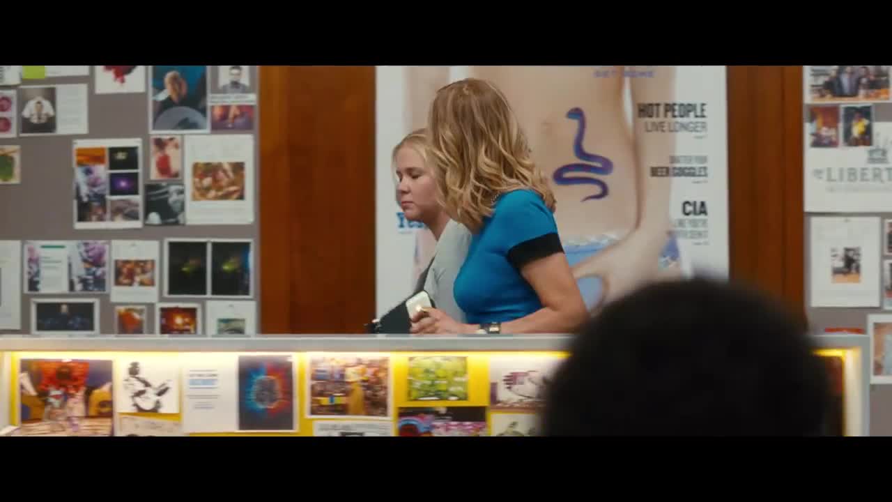 Девушка без комплексов / Trainwreck (2015)